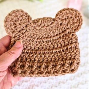 Crochet Teddy Bear Baby Hat, Newborn Gift Beanie with Ears, Baby Shower Gift, Coming Home Outfit, Letterbox Baby Gift