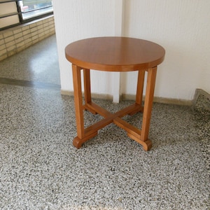 Art deco side table  in ash wood-1920s, coffe table.