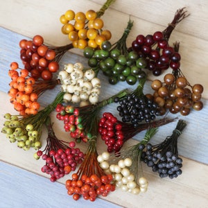 Kunstmatige rode bessen fruit, nep zwarte bes voor bloem hoofddeksel, bruiloft decor, haar kroon, kerstversiering (grootte zie details)