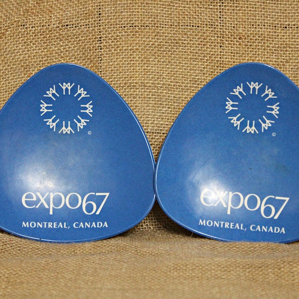 Expo 67 Blue Melamine Plates, Set of 2, World's Fair, Ornamin by Ornamold, Montreal, Canada, Julien Hebert, Mid Century, Atomic Age, Kitsch