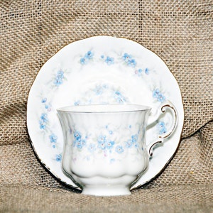 Paragon Petit Fleurs Teacup and Saucer Set, Made in England, Forget Me Not, Blue Flower, Gilded Trim, Scalloped Rim, Scrolled Handle, Kitsch