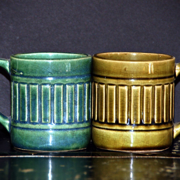 Green Mug Set, Coffee, Tea, Avocado, Jade, Made in Japan, Columns, Ridges, 1970s, Retro Style, Set of 2, Kitchenware, Breakfast Service