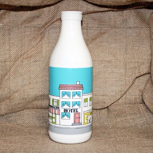 Carlton Glas Straße Szene Milchflasche Vase, Saftflasche, Hotel, Gemüsehändler, Bistro, Florist, Metzger, Friseur, Borosilikat Glas, Kitsch