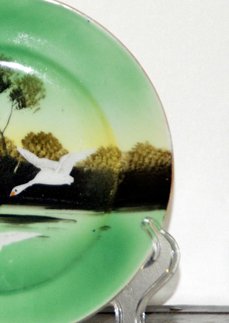1920s to 1930s Gilded Rim Sunset Marsh Scene Nature Scene Decorative River Hand Painted Made in Japan Takito Swan Plate Green