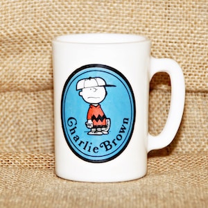 Avon Charlie Brown Mug, Peanuts, Small Size, Baseball, United Features, Charles M Schulz, Collectible, Milk Glass, Comic, Cartoon, Kitsch