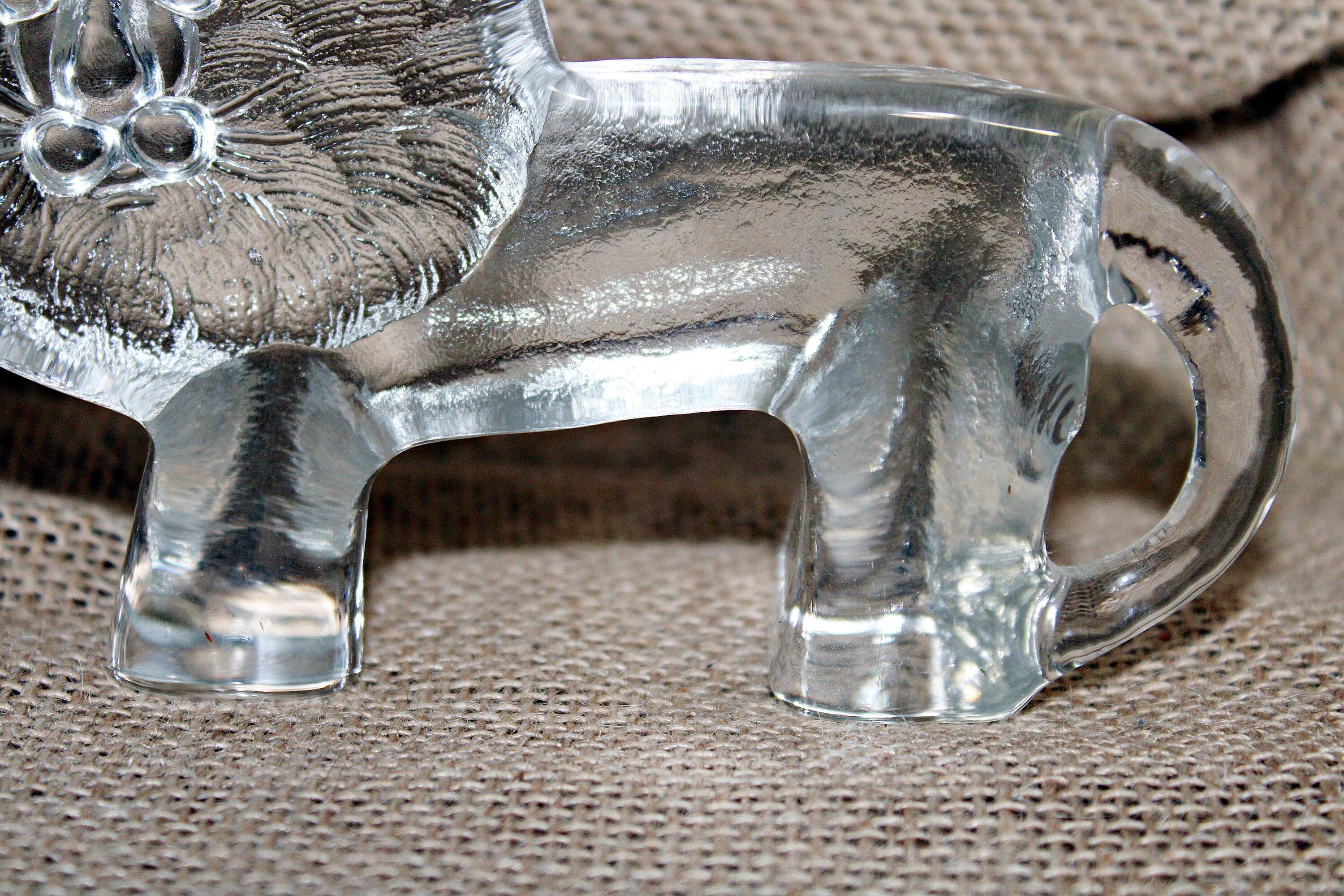 Kosta Boda Art Glass Lion Paperweight, Bertil Vallien, Blown Glass