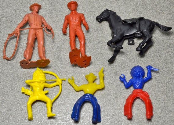 plastic cowboy figures