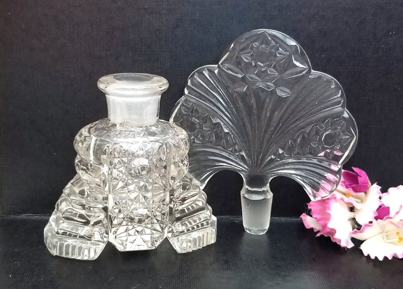 Pair Art Deco Perfume Bottles with Fan Stoppers Vintage Pressed Glass image 3