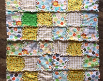 Items Similar To University Of Fl Gators Mini Rag Quilt Or Crib