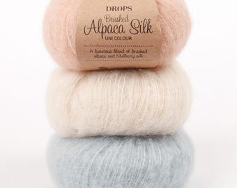 Brushed alpaca and mulberry silk, luxurious yarn, superfine alpaca yarn, supersoft knitting, aran worsted yarn, alpaca wool, knitting wool