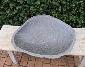 XXXL bird bath, bird bath, feeding bowl for dogs, cats, bathing bowl, solid natural stone, river stone, robust, garden decoration #275