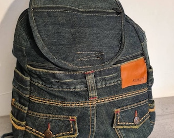 UNIKAT--- Grosser Jeansrucksack, Upcycling, Rucksack,Jeans,Recyclingjeans, nachhaltig, individuell handgefertigt