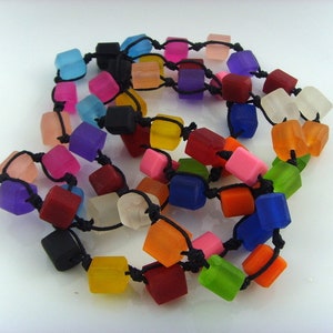 Endless chain, Square, colourful, synthetic resin, cubes, boho look, boho style, hippie look, an all-rounder image 2