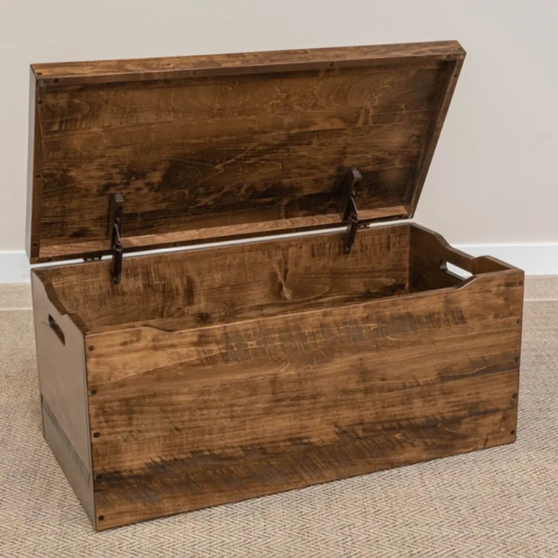 Open Roughsawn Rustic Wood Blanket Chest