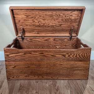 Oak Wood Blanket Chest