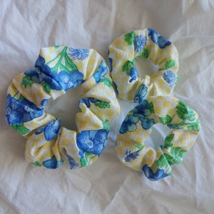 Set of 3 scrunchies, yellow check with blue flowers, 1 large, 2 mini scrunchies, adult or kids, free shipping