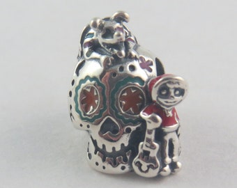 Charm auténtico de Pandora Disney Coco Skull – Cuenta de plata de ley, compatible con pulsera Moments (D2)