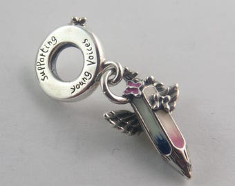 パンドラ グアム限定 ハートチャーム（正規品）（箱付き） - Etsy 日本