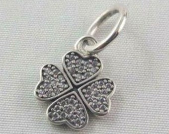 Clover Charm Sparkling Lucky Clover Charm Good Luck Charm Lucky Charm Gifts for Her European Bracelet Charm/Pandora