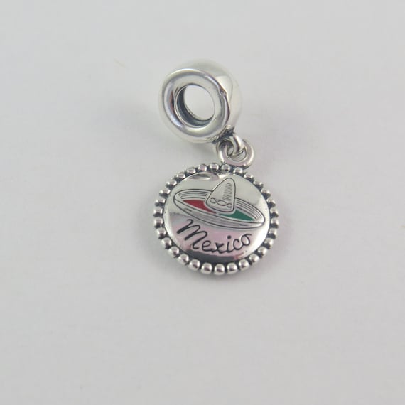 Sombrero pandora charm deals
