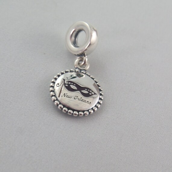 Pandora New Orleans Destination Dangle Charm (B20) Pandora New Orleans Destination Dangle Charm (B20)
