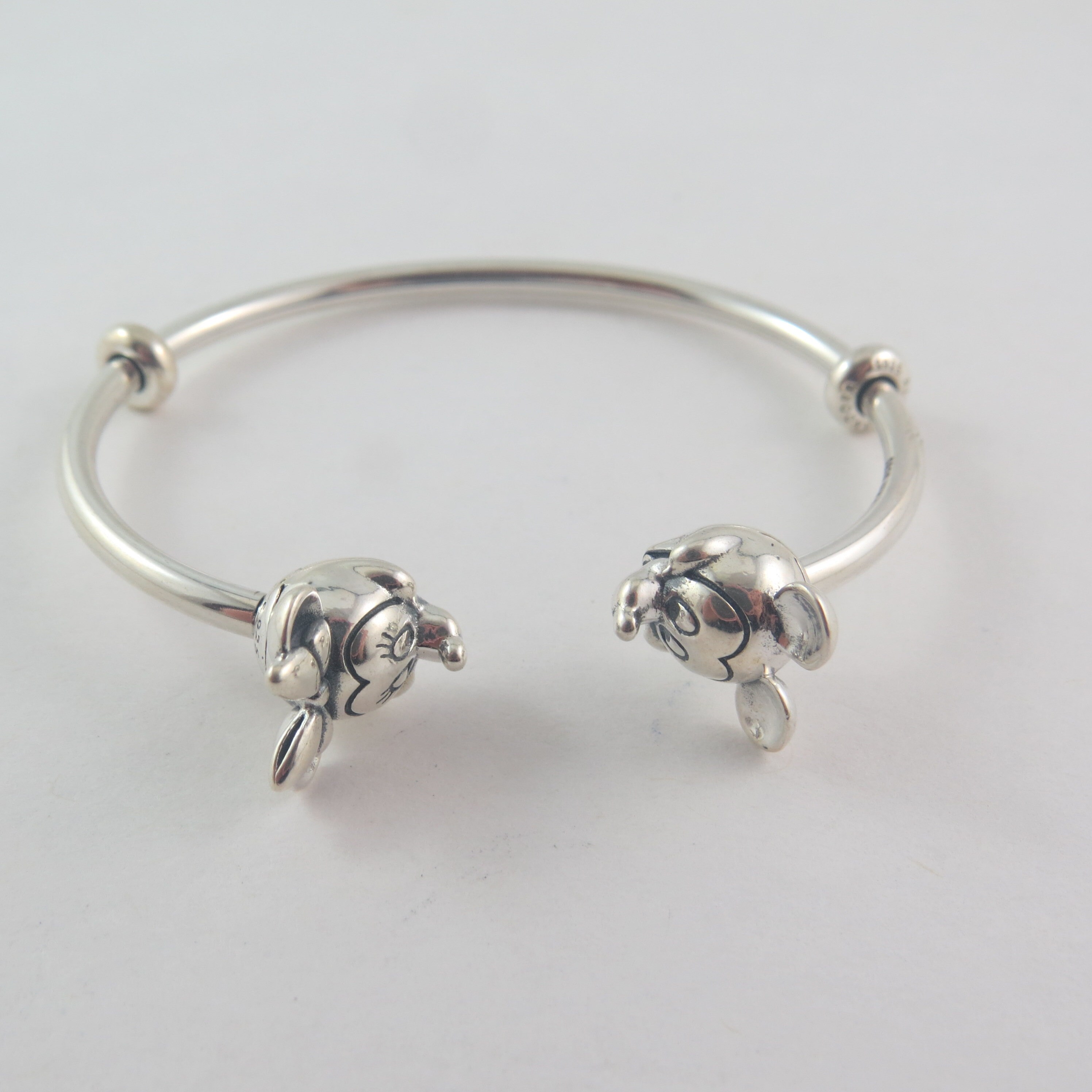 Mickey & Minnie Bracelet Open Bangle Bracelet 17.5cm Mickey & Minnie Bracelet Open Bangle Bracelet 17.5cm