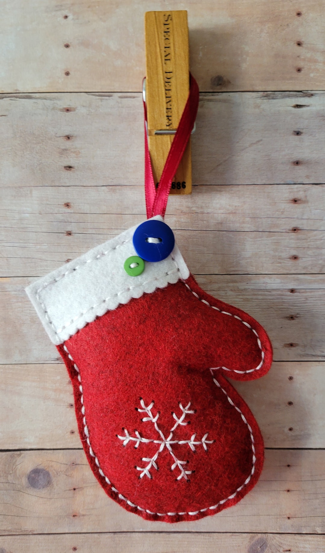 Felt Ornament Rustic Ornament Felt Mitten Cabin Ornament Etsy UK