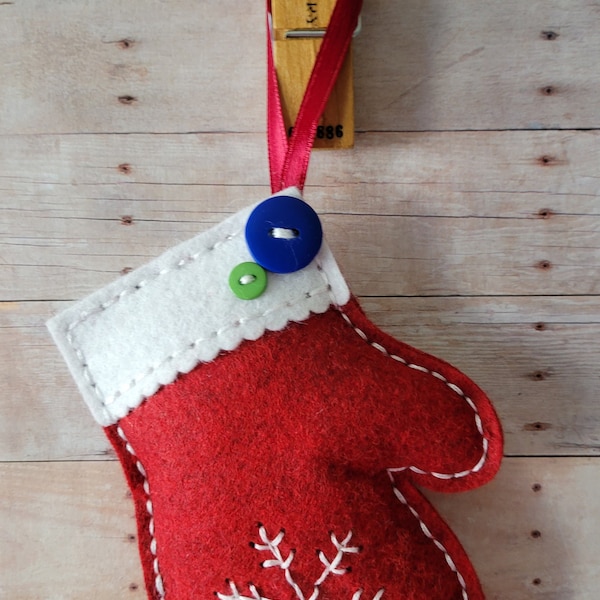 Felt Ornament Rustic Ornament Felt Mitten Cabin Ornament Handcrafted Ornament Handmade Christmas Mitten Ornament Hand Stitched Christmas