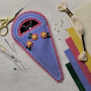 Felt Scissor Keeper  Sewing Keepsake  Gift for Seamstress  Scissor Case  Handstitched Gift  Gift for Her  Scissor Sheath  Sewing Accessory