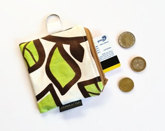 Small keychain pouch botanical, zippered coin purse, mini pouch leafs with zipper