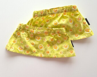 Floral baby skirt 4-6M, baby girl clothes flowers, adjustable summer clothes, handmade baby girl gift