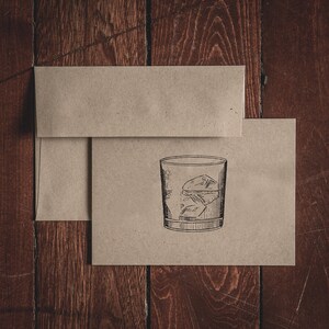 Tarjeta de una sola nota plegada de papelería de vidrio de whisky