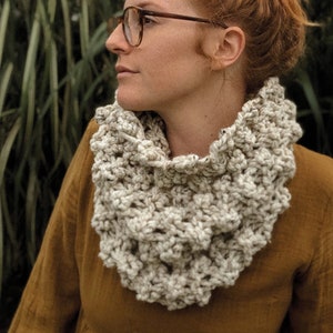 knit bobble cowl, chunky boho neck warmer circle scarf THE AXLEWOOD image 2