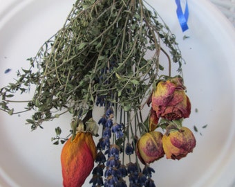 Dried Lavender Rose Herb Bundle – Rustic Botanical Swag