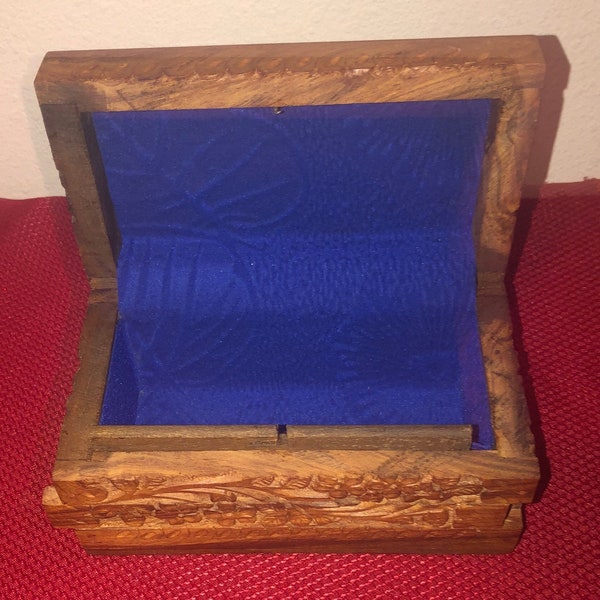 Secret lock box / hidden lock box / rustic box / jewelry box / wooden puzzle box