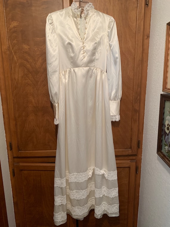 Vintage Wedding Dress, Small Satin Wedding Dress