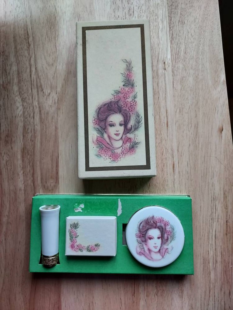 Vintage Avon Compact Set, Avon Compact, Lipstick, Pin Set, Mid-century Avon Powder, Beautiful Avon Set