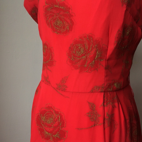Vintage Red Gold Rose wiggle dress - image 3