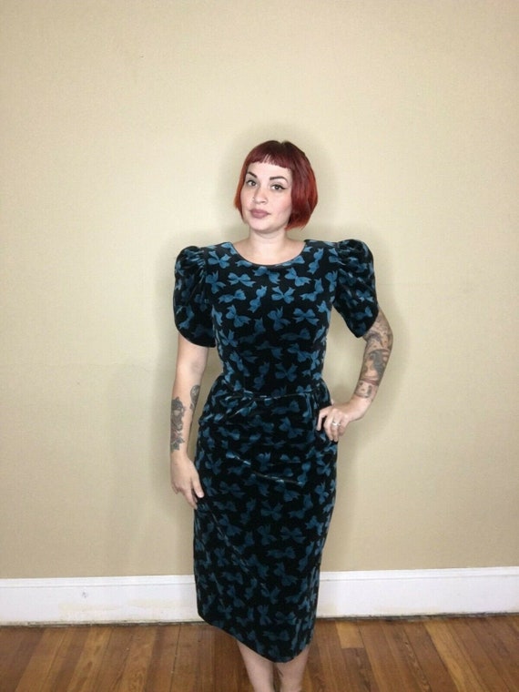 Vintage Lanz Originals Velvet Bow Dress