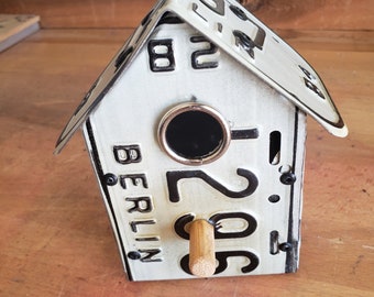 Wisconsin Berlin Cycle plate Tiny Birdhouse