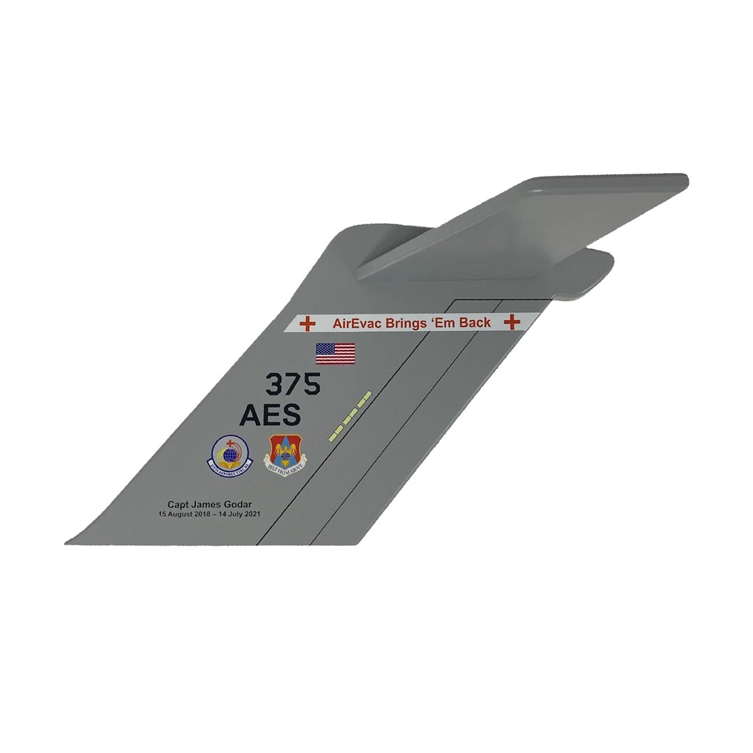 c-17-globemaster-tail-flash-wall-hanging-etsy