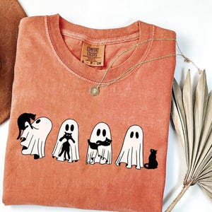 Ghost Cat Shirt, Comfort Colors® Cat Ghost T-Shirt, Cute Cat Lovers Shirt, Retro Ghost Halloween, Halloween Cat T-shirt, Spooky Season Gift