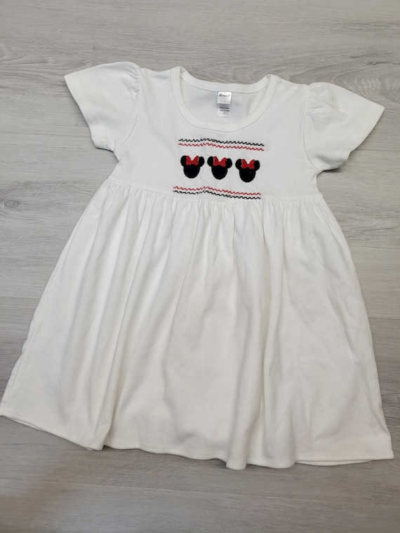 Minnie girls dress, Embroider Minnie dress, Girls birthday Minnie Mouse dress, Toddler Minnie dress, Girls short sleeve Minnie dress Il_570xn