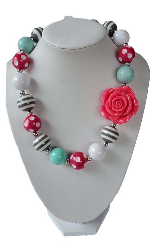 CHUNKY NECKLACE - Baby girls Necklace- Birthday Necklace - Toddler bubble gum Necklace - Girls Jewelry - Baby elastic Necklace Il_570xn