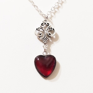 Red heart necklace, heart jewelry, delicate jewelry, victorian jewelry, gothic heart, anniversary gift, bridesmaid gift, girlfriend gift