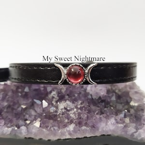 Witchy cat collar with triple moon moon, adjustable from 5,51181 to 8,66142 inches