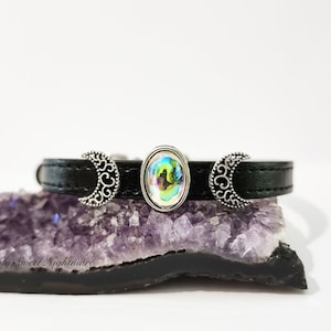 Crystal cat collar, witchy cats collar, triple moon cat collar, witches cat collar, adjustable from 5,51181 to 8,66142 inches