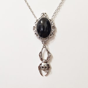 Spider cameo necklace