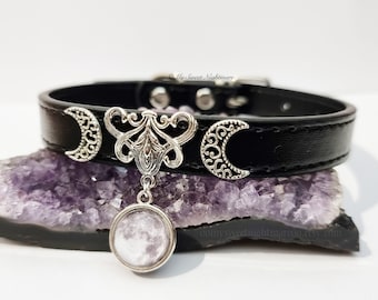 Witch Dog Collar, moon dog collar, lunar dog collar, triple moon collar, goddess dog collar, gothic dog collar, 10,6299 to 12,9921 inches