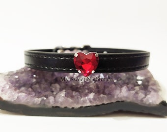 Crystal red heart cat collar, adjustable